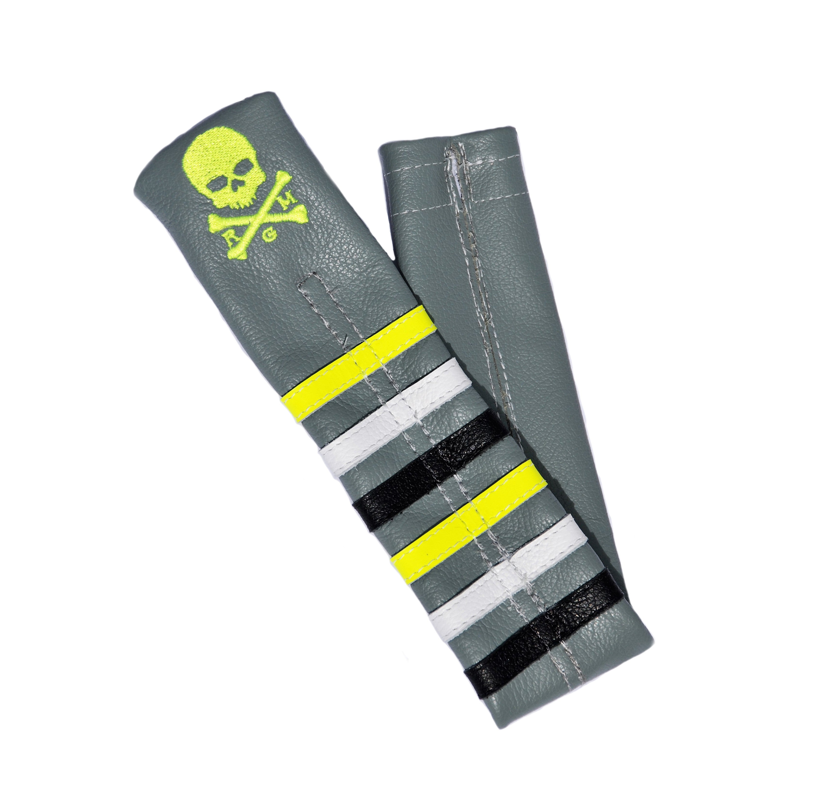 The Stripes Skull & Bones Alignment Sticks Cover - Robert Mark Golf